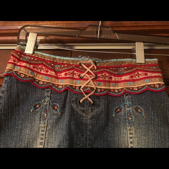 Kids Guess Jean Skirt - Picture 2 of 5
